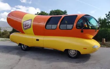 found-my-next-car-1977-oscar-mayer-wienermobile-8500-no-low-v0-NumvIkk9Id91cAGqa8vrl-FCRNS6jYbBEiNqcdk707I.jpg