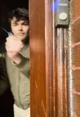 GcFN8zrbMAAVxIk.png