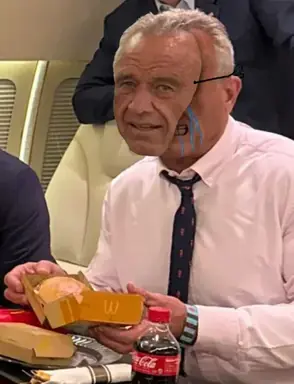 GcmHjvPbkAA_qk7.png
