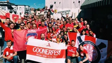 pendukung-arsenal-gooners_20170307_140503.jpg