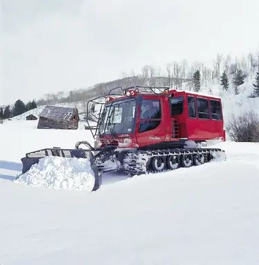 midwest-cat-skiing-adventure-packages.jpg