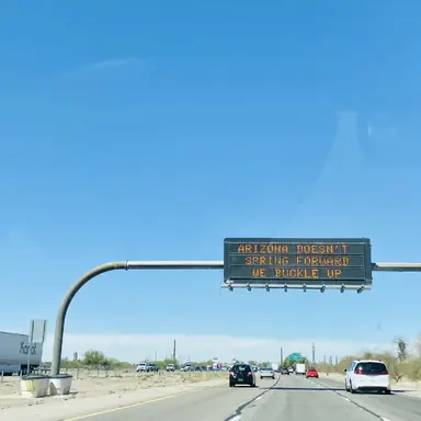 Arizona_Daylight_Savings_Time_traffic_sign.jpg