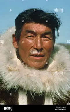 portrait-of-eskimo-man-wearing-caribou-skin-spence-bay-boothia-peninsula-B58K8C.png