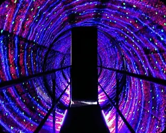 Cosmic-tunnel-2.jpg