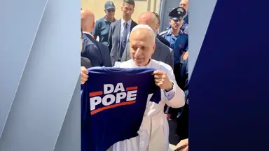Pope-Leo-with-Da-Pope-T-shirt.png