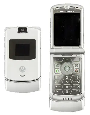 Motorola_Razr_V3_montage_closed_open.png