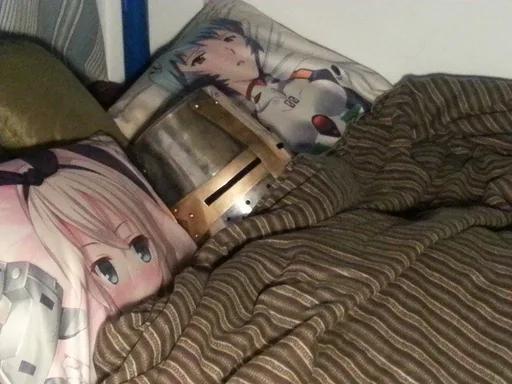 LrQGaLy.png
