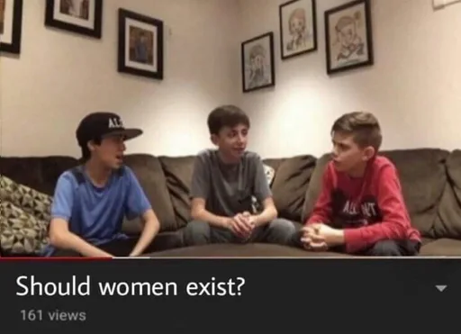 EVlk3pcUwAAOHb9.png